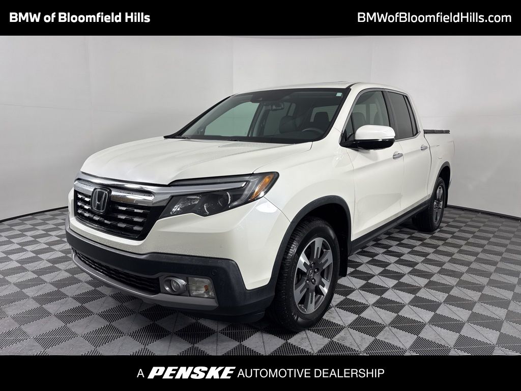 2019 Honda Ridgeline RTL-E Hero Image