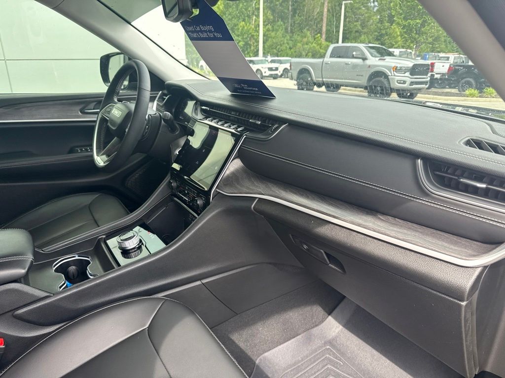 2023 Jeep Grand Cherokee Limited 4x2