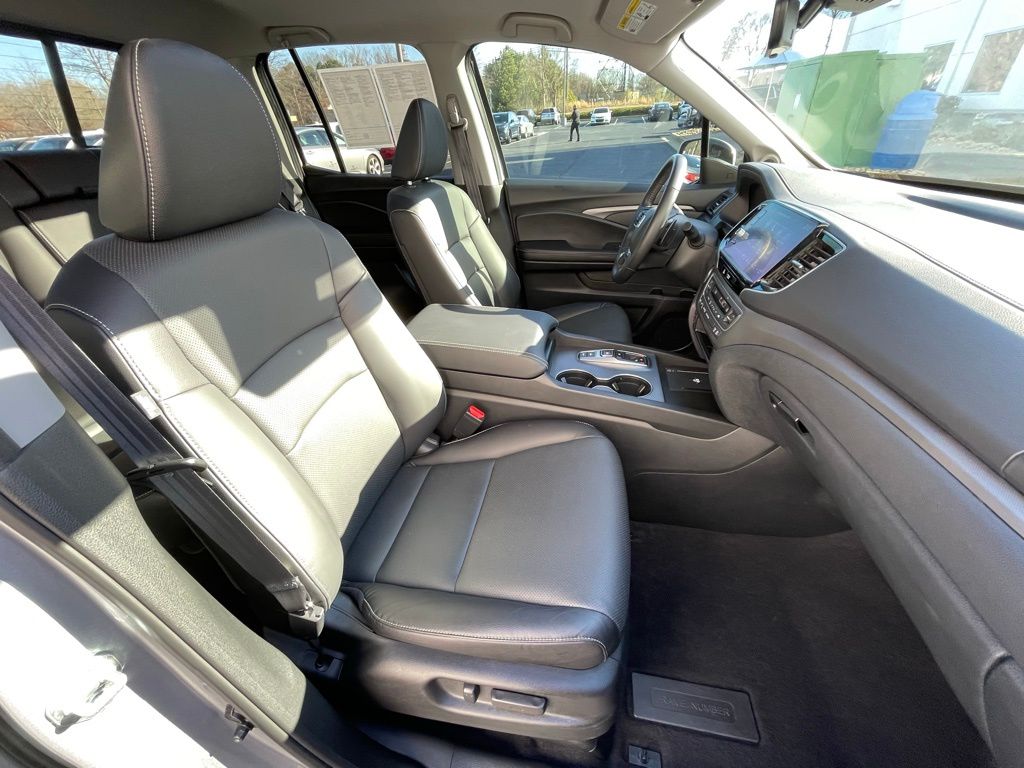 Thumbnail: 2025 Honda Ridgeline - 32