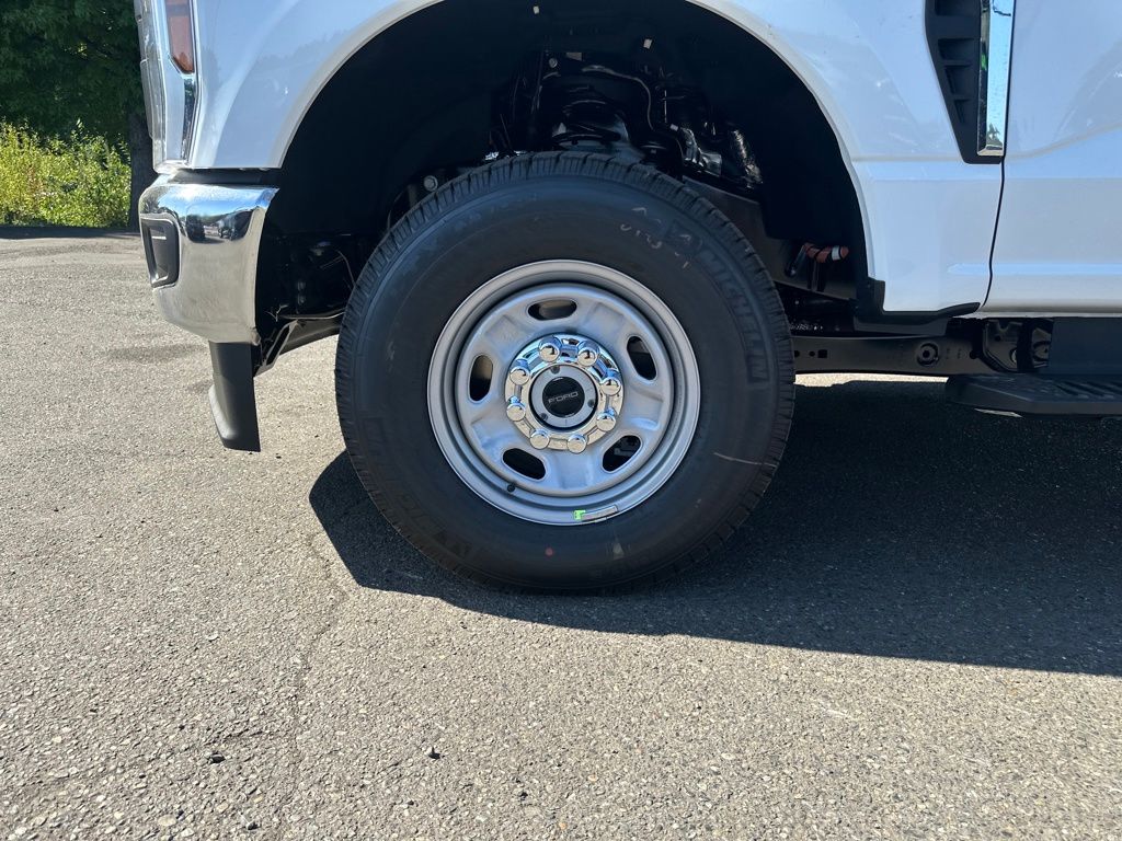 New 2026 Ford Super Duty F-250 SuperCab 8' Box XL