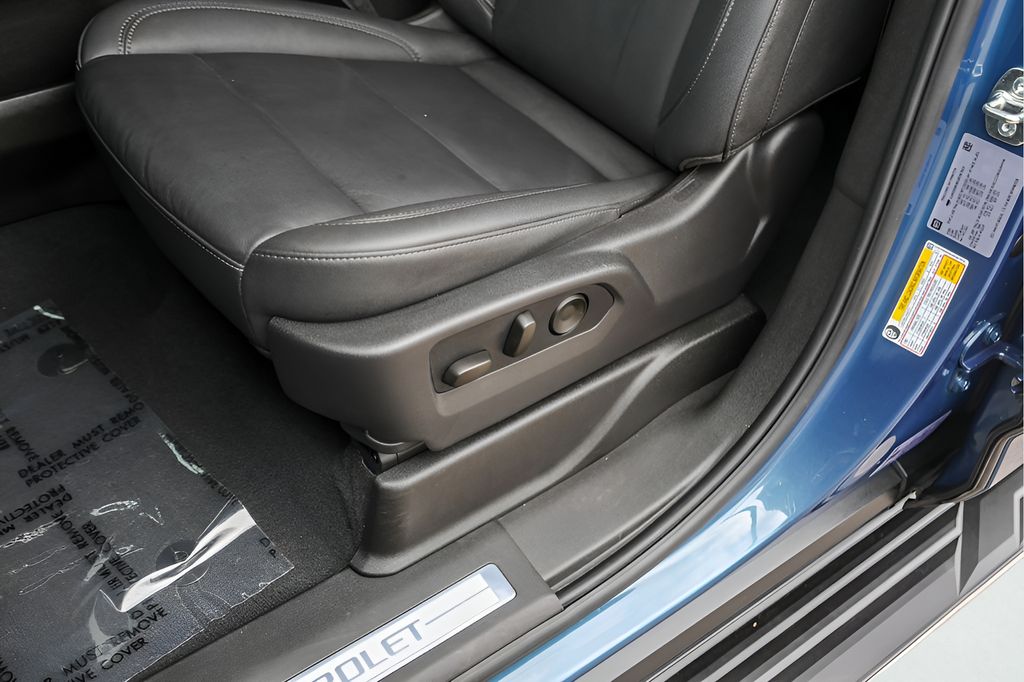 Used Car 2025 Chevrolet Tahoe  Lt For Sale Under $70,000 In Austin, Texas