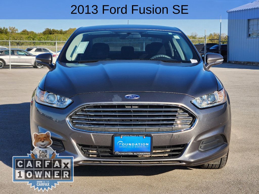 2013 Ford Fusion SE 2