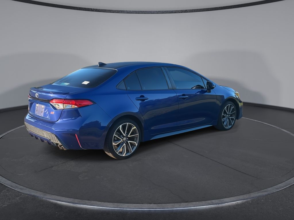 Thumbnail: 2022 Toyota Corolla - 8