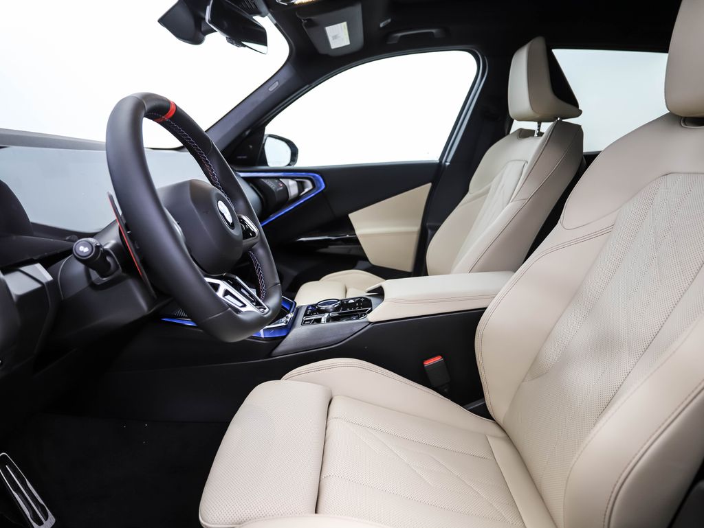 Thumbnail: 2026 BMW X3 - 11