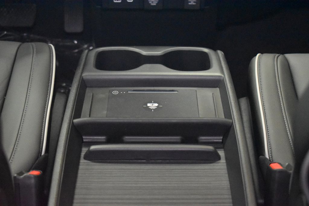 2025 Honda Odyssey Touring 14