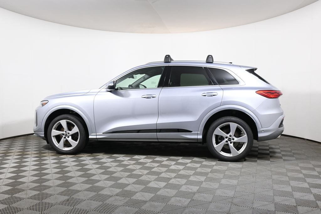 Thumbnail: 2025 Audi Q5 - 2