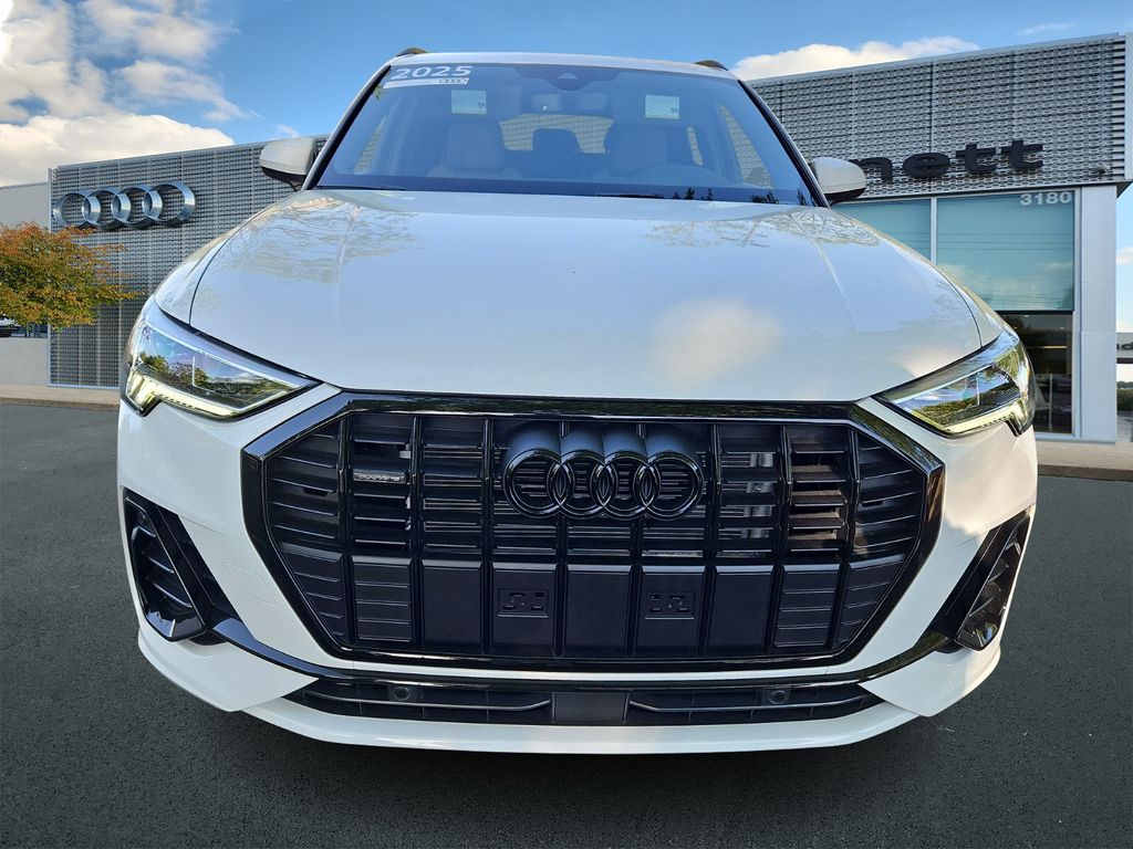 2025 Audi Q3 Premium photo