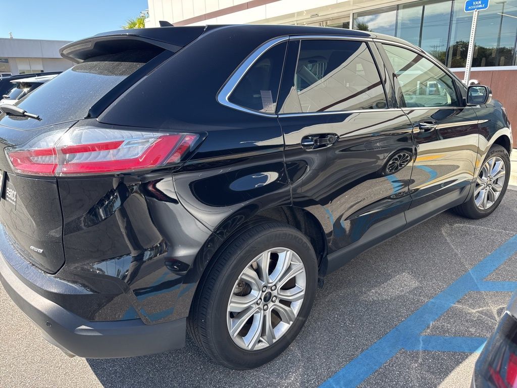 2023 Ford Edge Titanium