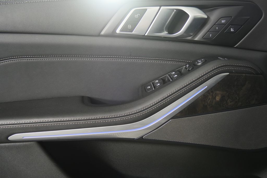 Thumbnail: 2024 BMW X5 - 8