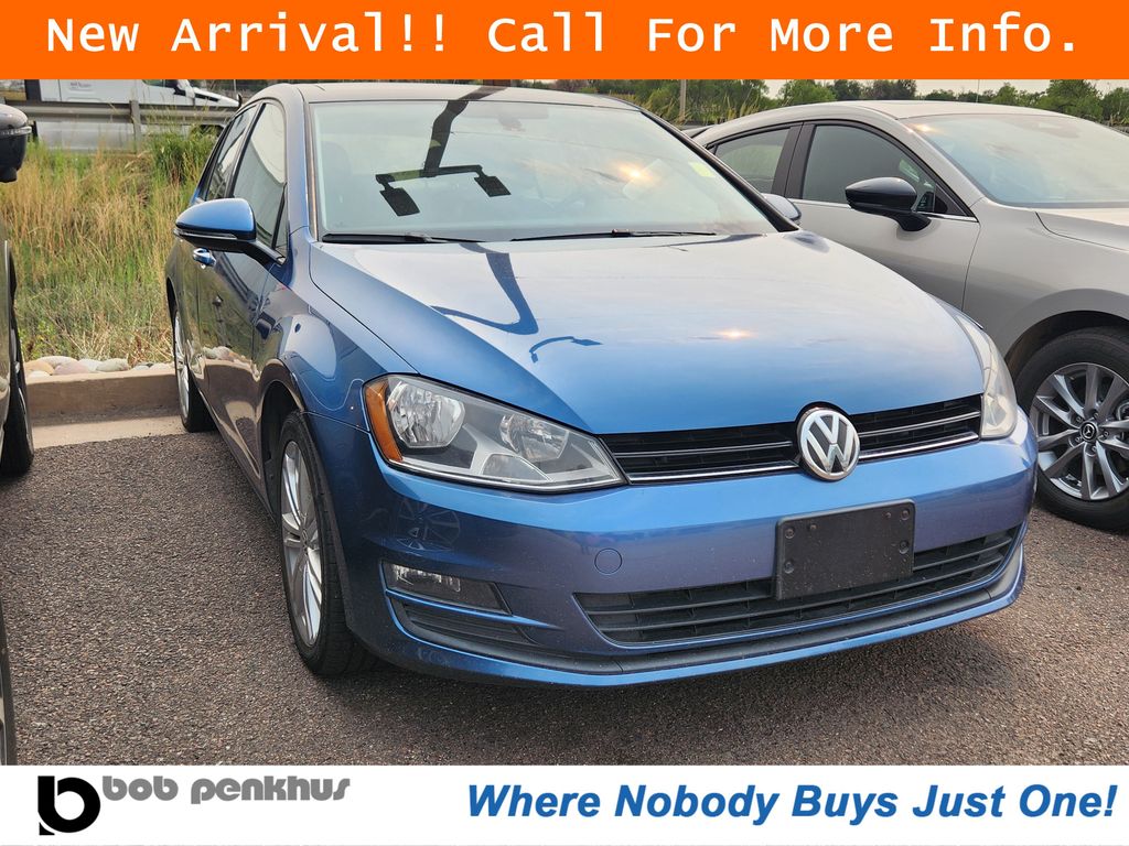 2015 Volkswagen Golf SE