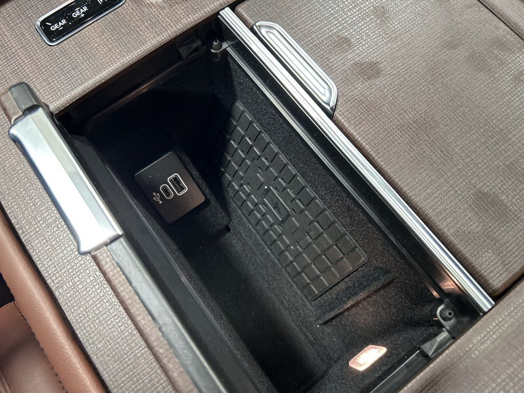 new 2026 Lincoln Navigator L car, priced at $108,730