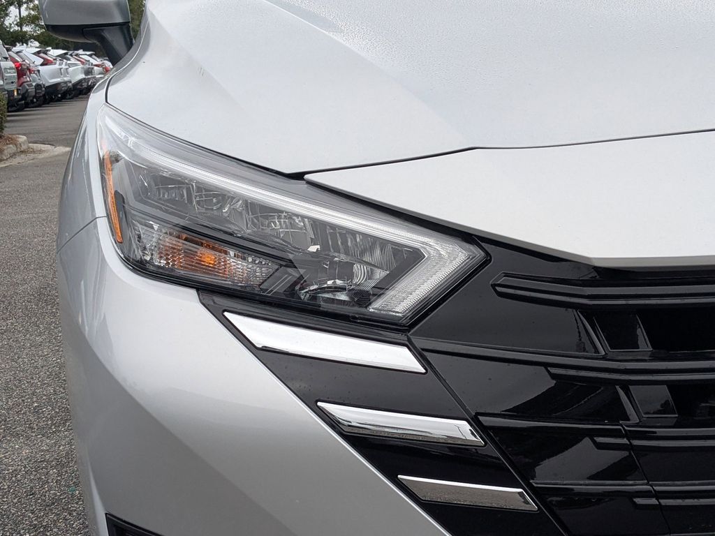New 2025 Nissan Versa Sedan