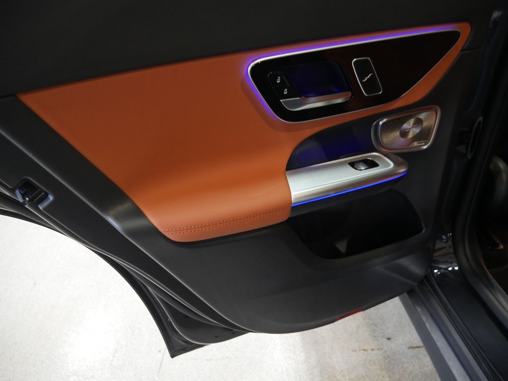 Thumbnail: 2026 Mercedes-Benz GLC - 16