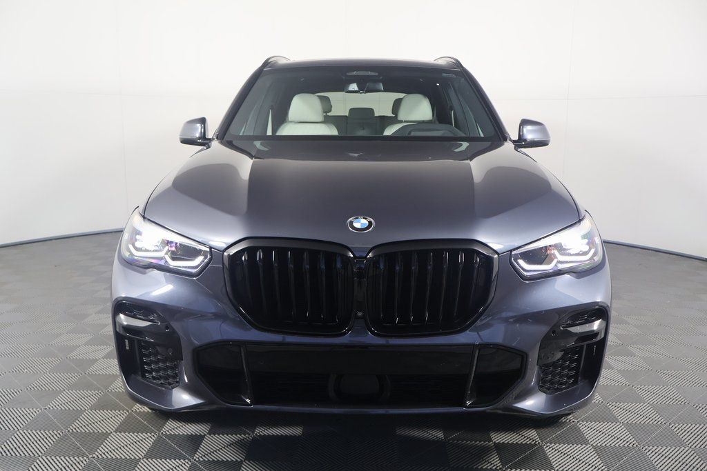 Thumbnail: 2022 BMW X5 - 2