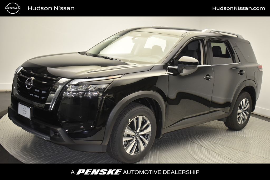 2025 Nissan Pathfinder SL -
                Jersey City, NJ