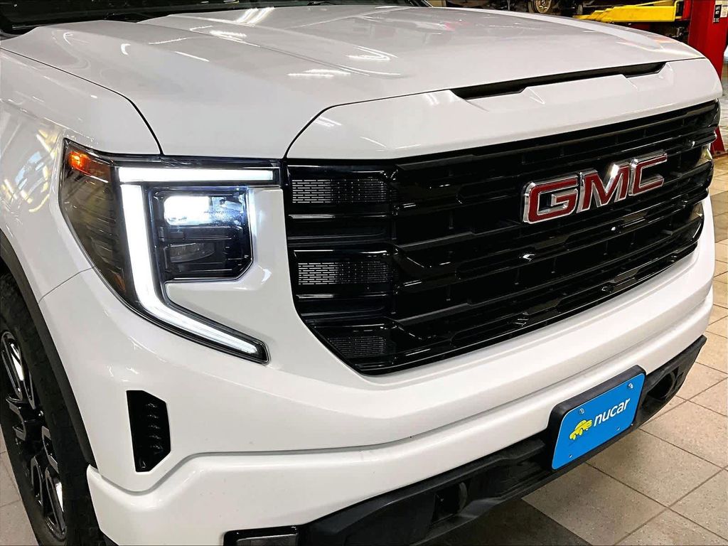 2023 GMC Sierra 1500 — photo 33