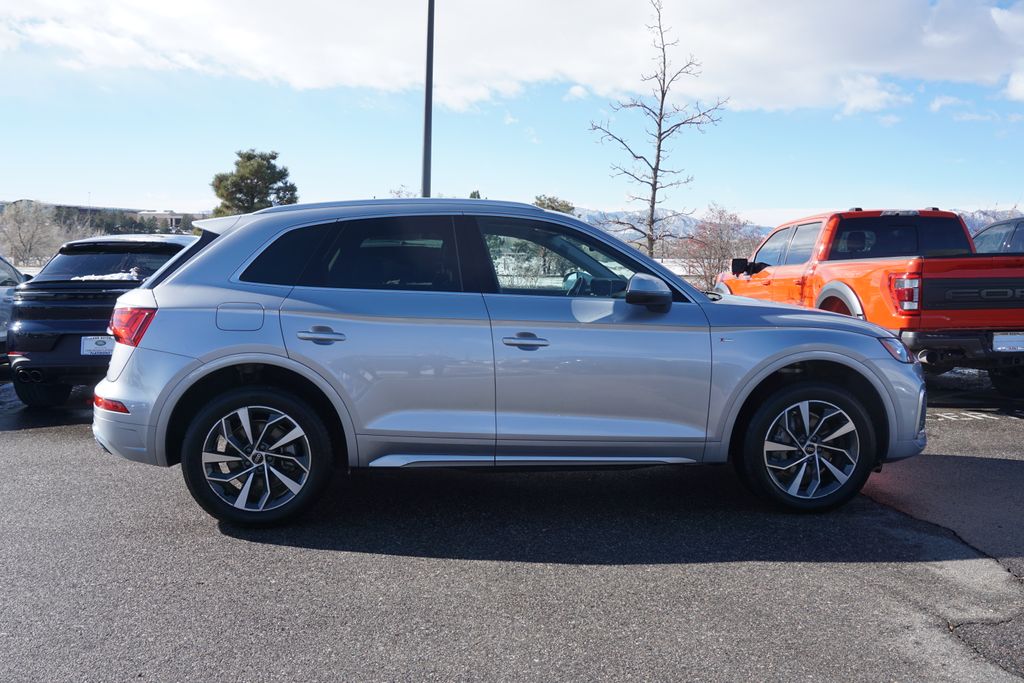 2022 Audi Q5 45 S line Premium Plus 7