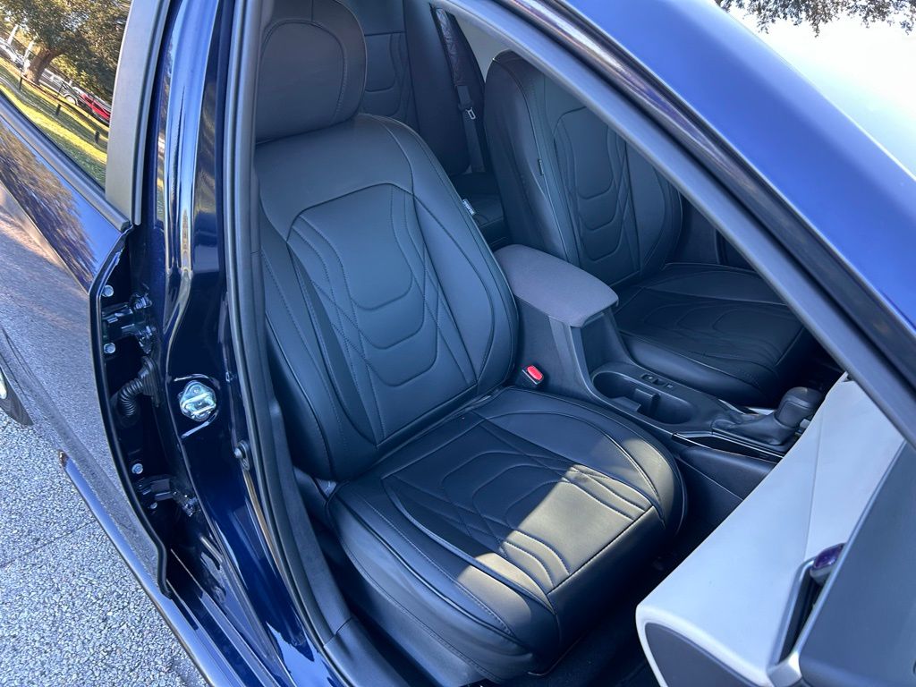 Thumbnail: 2025 Toyota Corolla - 15