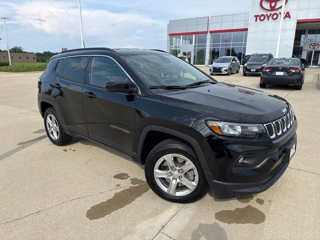 Used 2023 Jeep Compass SUV