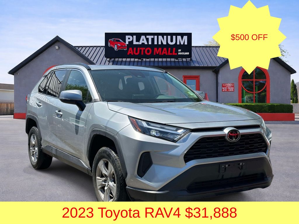 Silver Sky Metallic 2023 Toyota RAV4 XLE AWD SUV / Crossover All-Wheel Drive 8-Speed Automatic