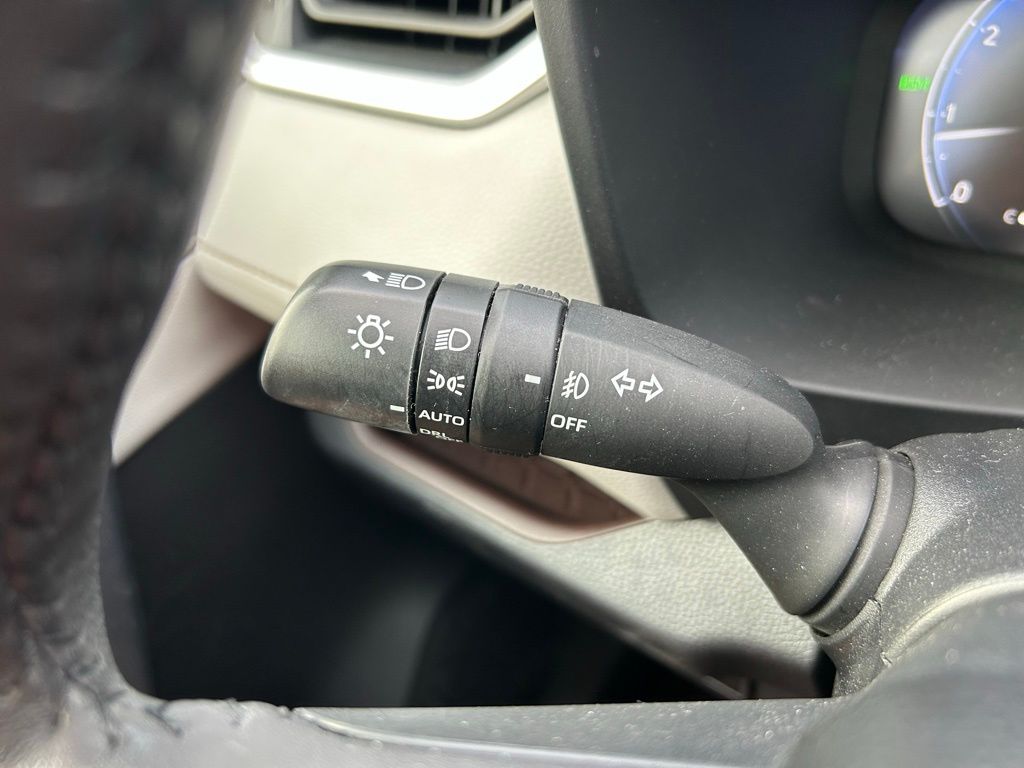 2024 Toyota RAV4 Limited 23