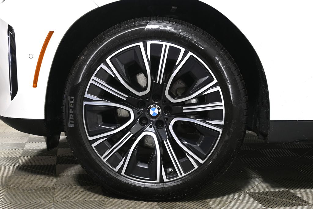 Thumbnail: 2026 BMW X3 - 12