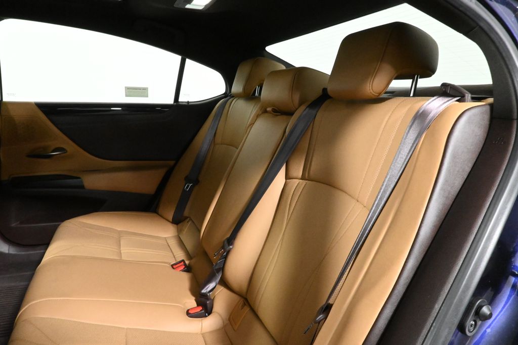 2019 Lexus ES 350 Luxury 5