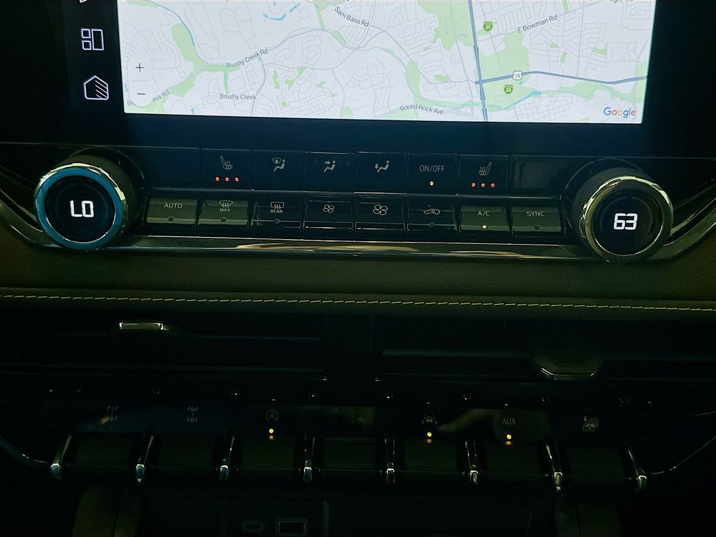 Thumbnail: 2024 Chevrolet Colorado - 21