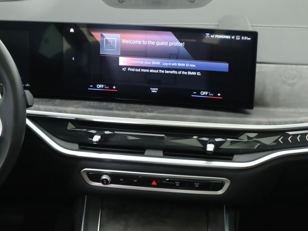 Thumbnail: 2023 BMW X7 - 14