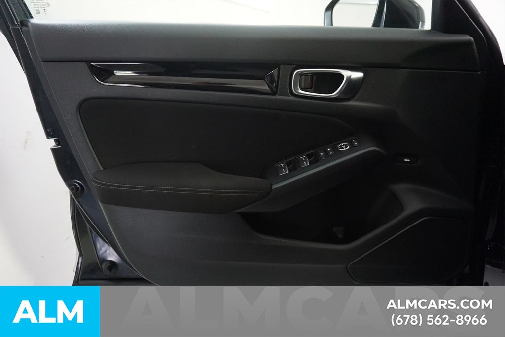 Used 2024  Honda EX image 42