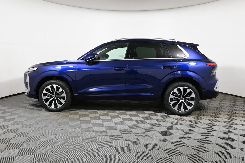 Thumbnail: 2026 Audi Q3 - 2