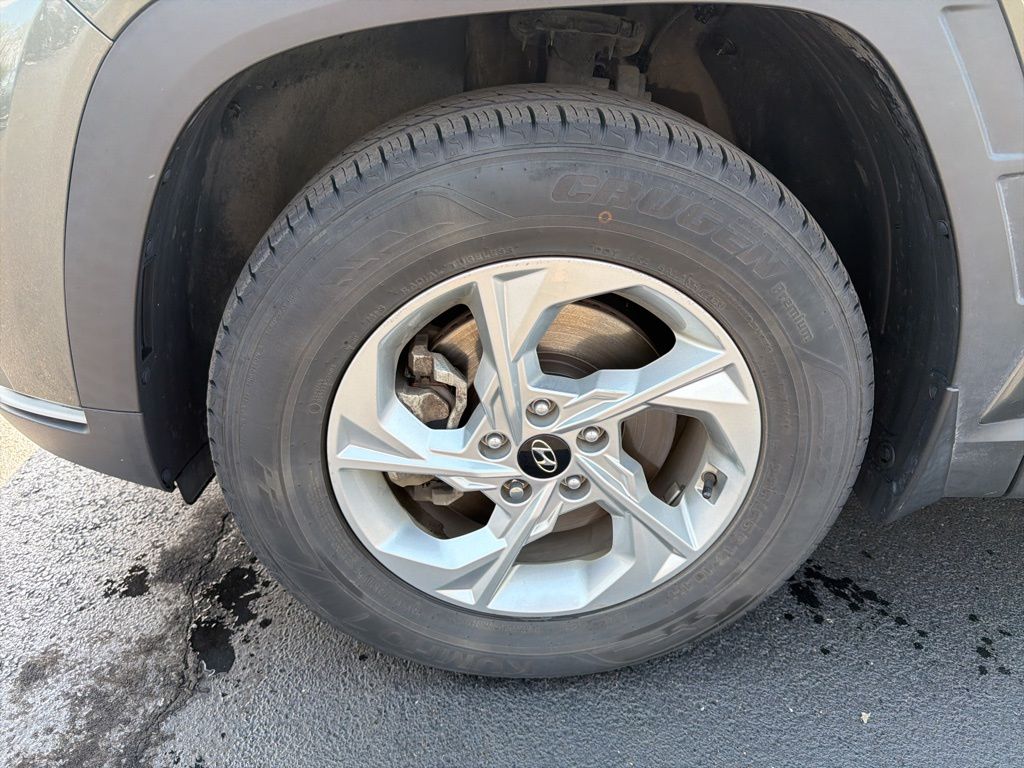 Thumbnail: 2022 Hyundai Tucson - 10