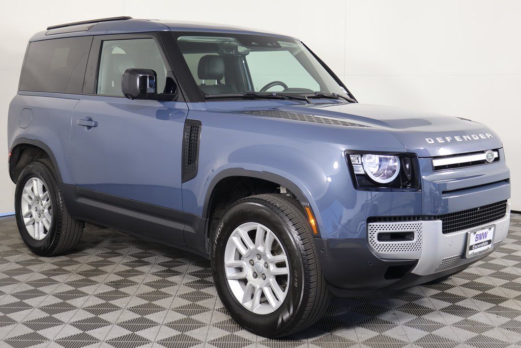 Thumbnail: 2023 Land Rover Defender - 3