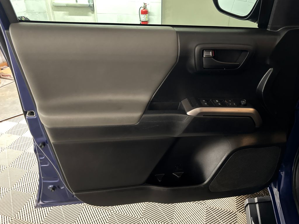Certified Used 2022 Blue Toyota SR5 image 16
