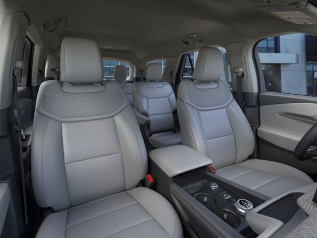 2026 Ford Explorer Active - 9