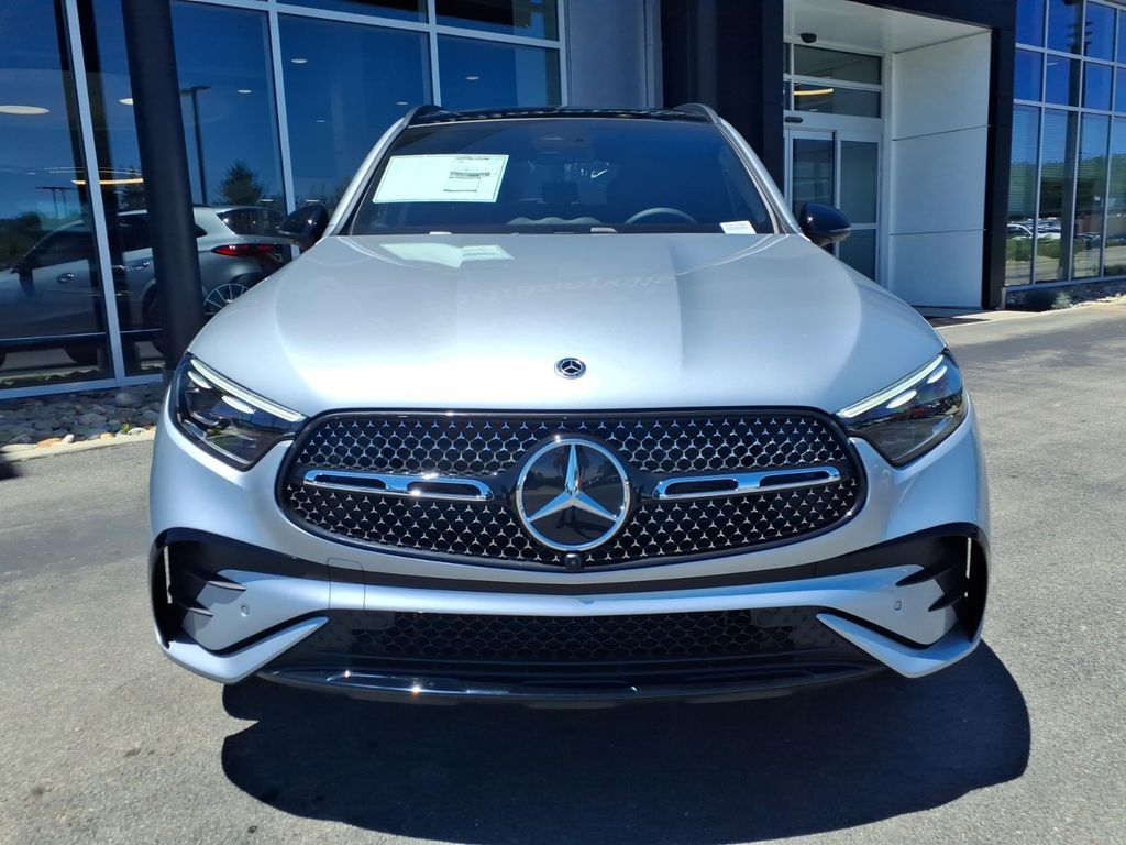 New 2026 Cirrus Silver Metallic Mercedes-Benz GLC 300 image 9