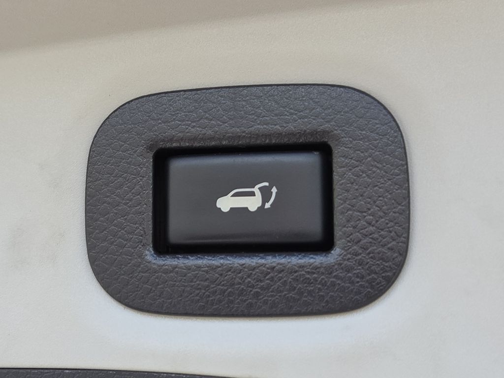 used 2018 Nissan Rogue car, priced at $12,397