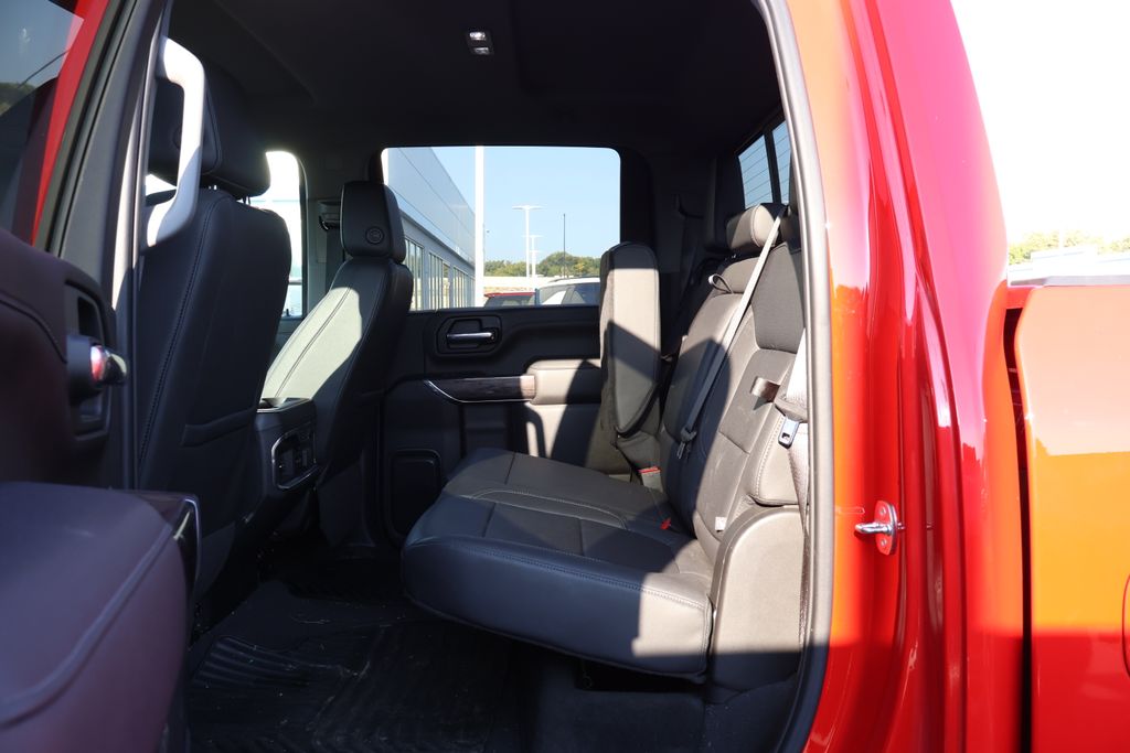 Thumbnail: 2023 Chevrolet Silverado 2500 - 32