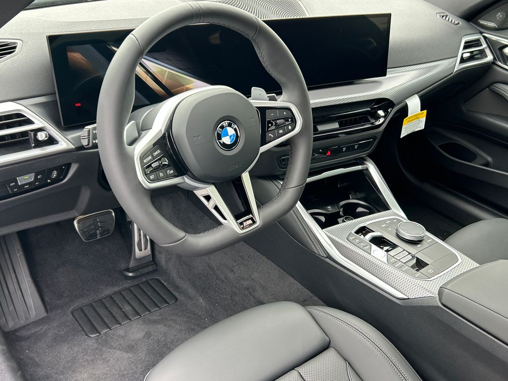 Thumbnail: 2026 BMW 4 Series - 13