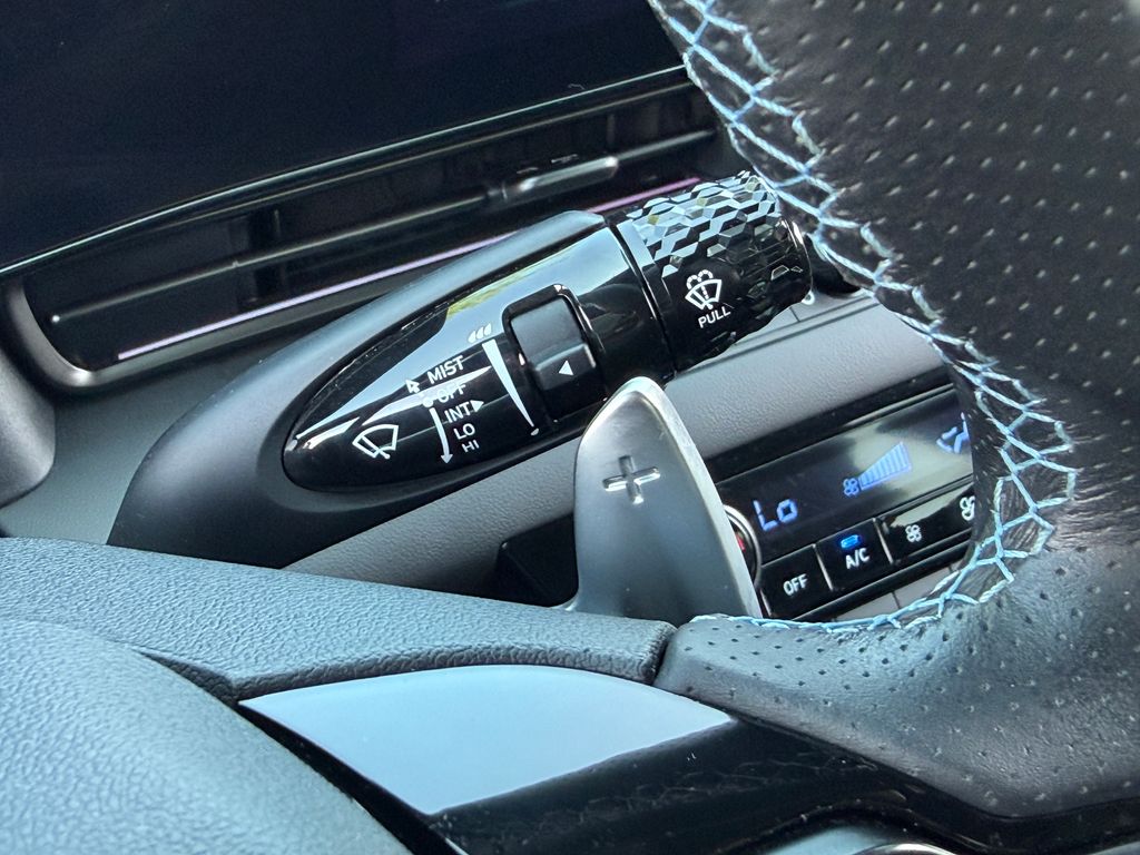 Thumbnail: 2025 Hyundai Elantra - 29