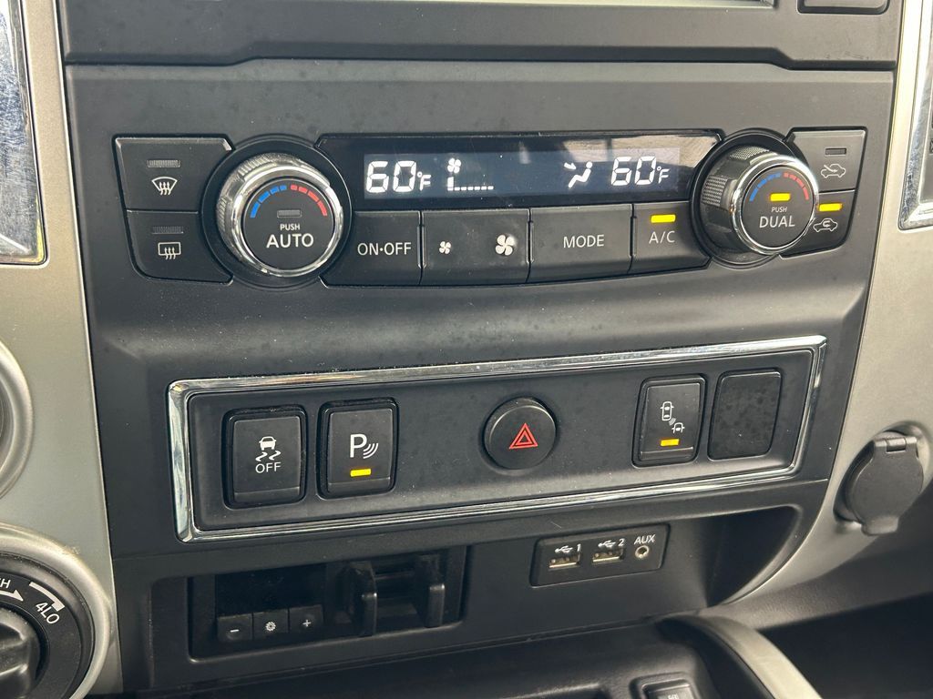 Used 2019 Magnetic Black Metallic Nissan SV image 10