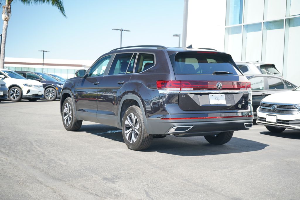 2024 Volkswagen Atlas 2.0T SE 3