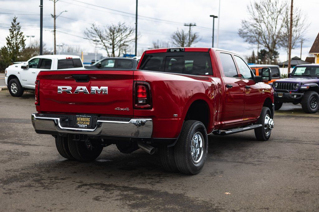 2026 Ram 3500 Tradesman thumbnail 9
