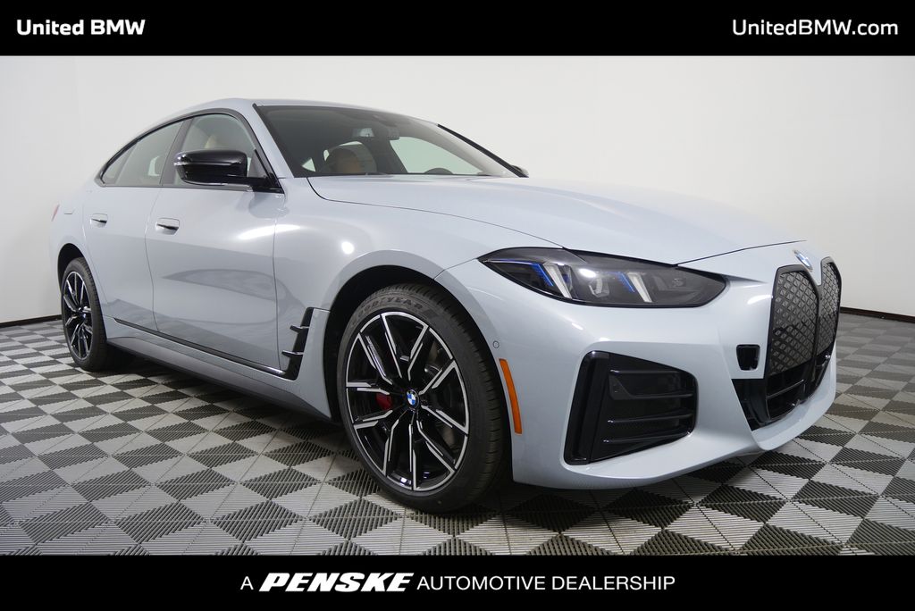 Thumbnail: 2026 BMW i4 - 1