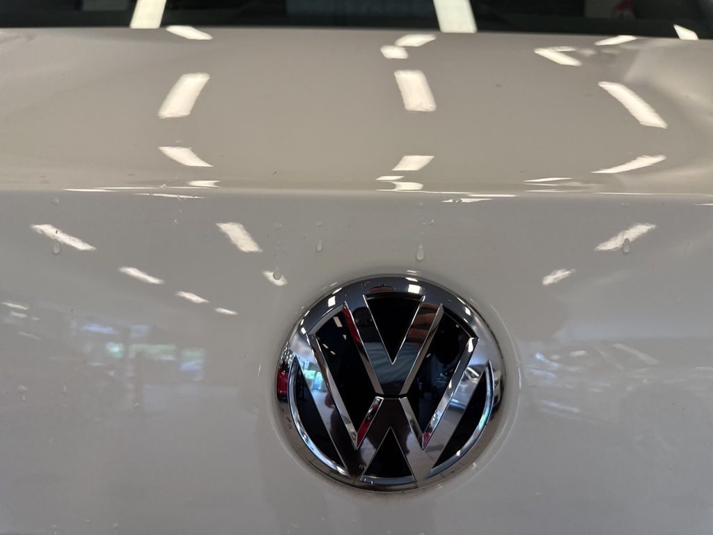 2017 Volkswagen Jetta 1.8T SEL photo 7