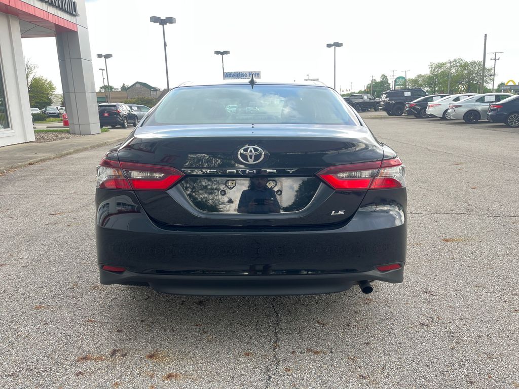 2023 Toyota Camry LE photo