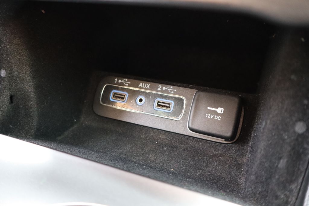 2019 Jeep Grand Cherokee Upland Edition photo