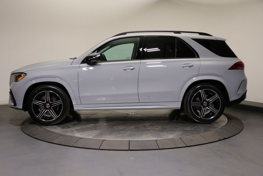Thumbnail: 2026 Mercedes-Benz GLE - 4
