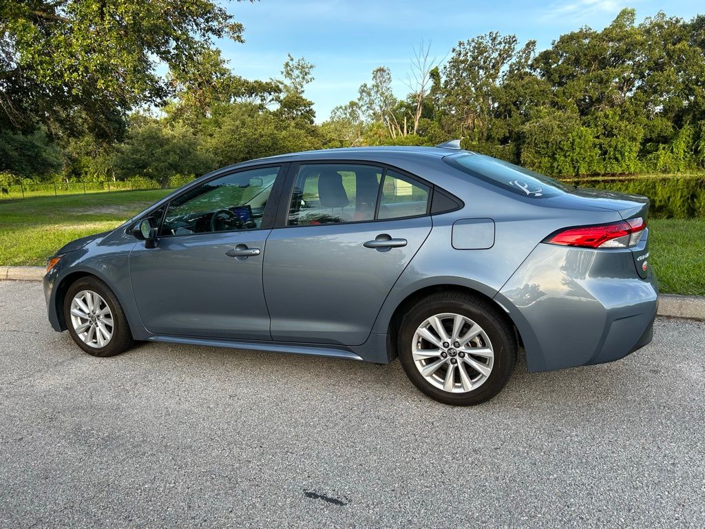 Thumbnail: 2024 Toyota Corolla - 3