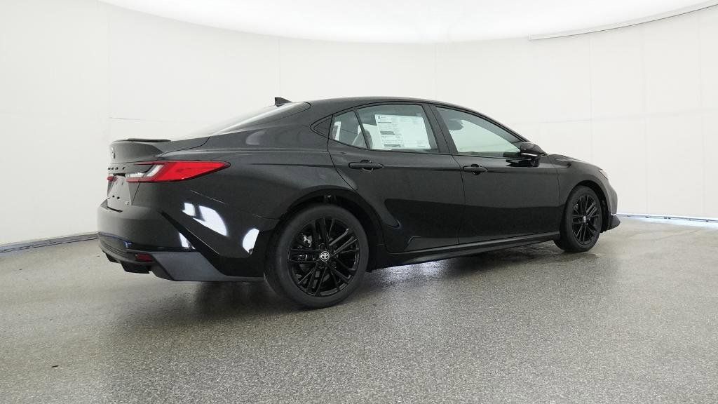 Thumbnail: 2025 Toyota Camry - 9